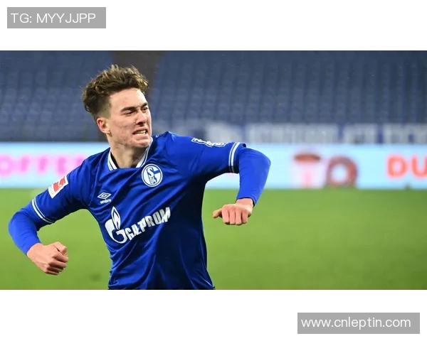 沙尔克04主场失利，德甲垫底困境难解