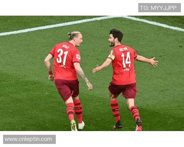 科隆主场大胜奥格斯堡，展现实力势不可挡！